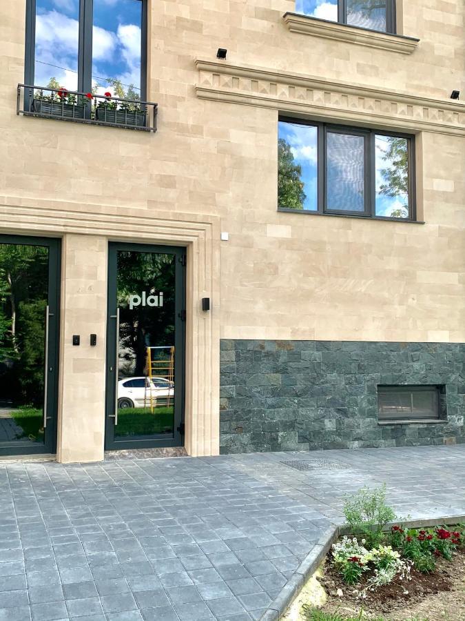 Plai Hotel Chişinău Extérieur photo