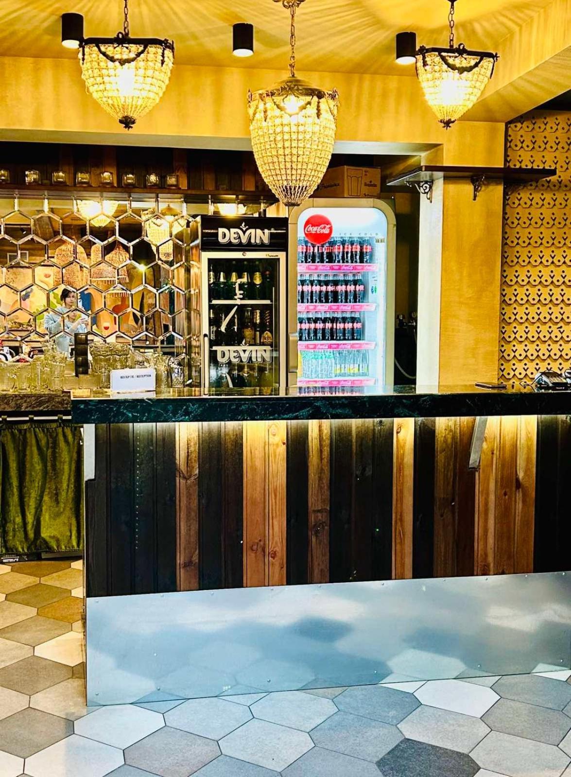 Plai Hotel Chişinău Extérieur photo